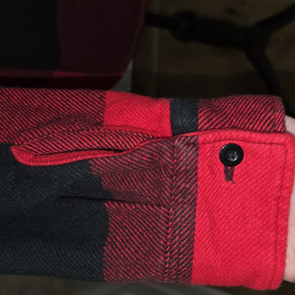 EUC AMERICAN EAGLE BUTTON DOWN TOP - Picture 9 of 15